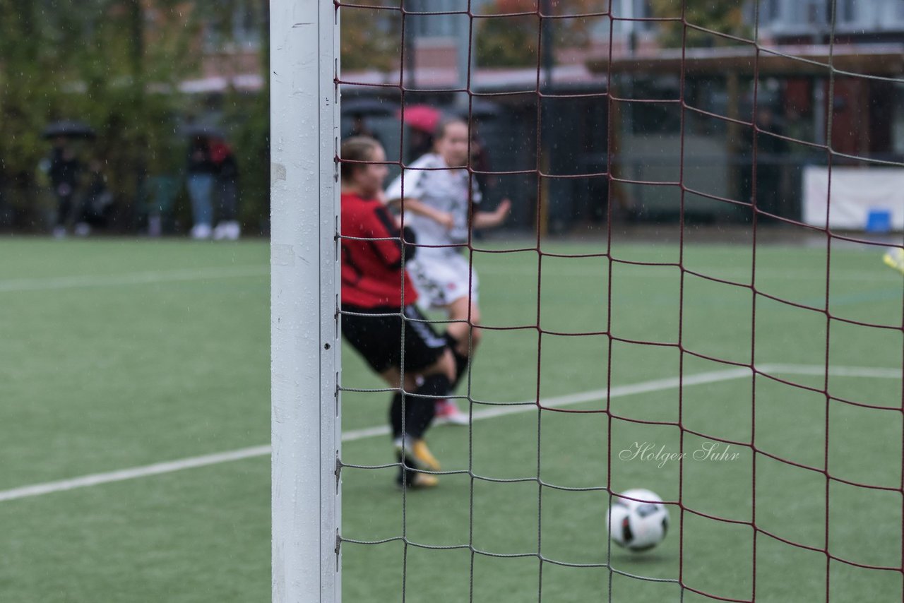 Bild 108 - B-Juniorinnen FC St.Pauli . Braedstrup IF : Ergebnis: 4:1